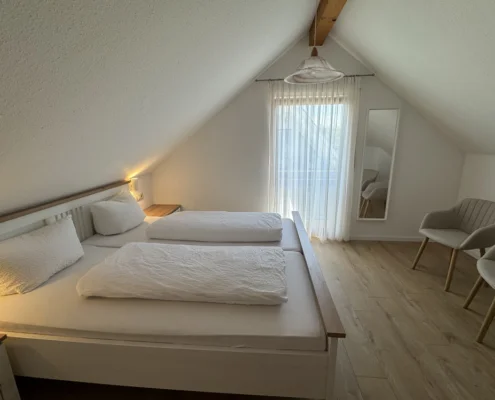 FewoF - Schlafzimmer oben
